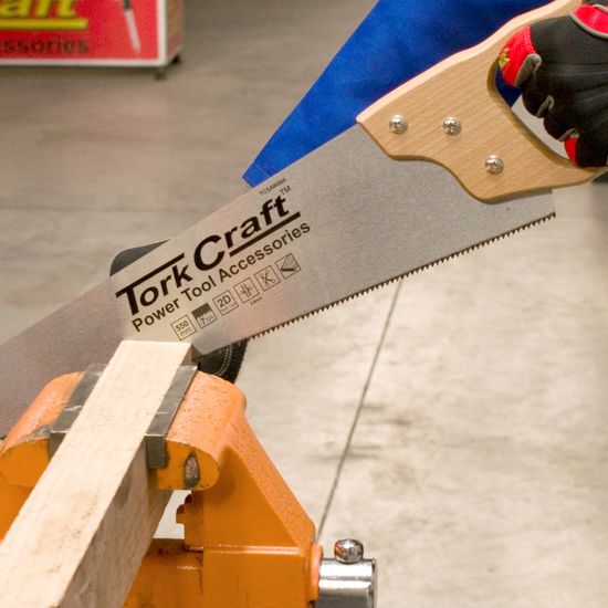 Hand Saw 550mm 7tpi 0.9mm Temp. Blade Wood Handle